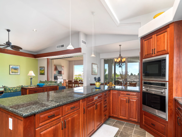 Luxurious Gated Home with Beach Club Access on Kohala Coast